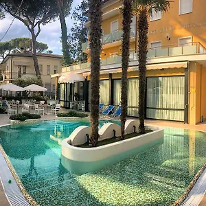 Maré Valentini Family Village Hotel
